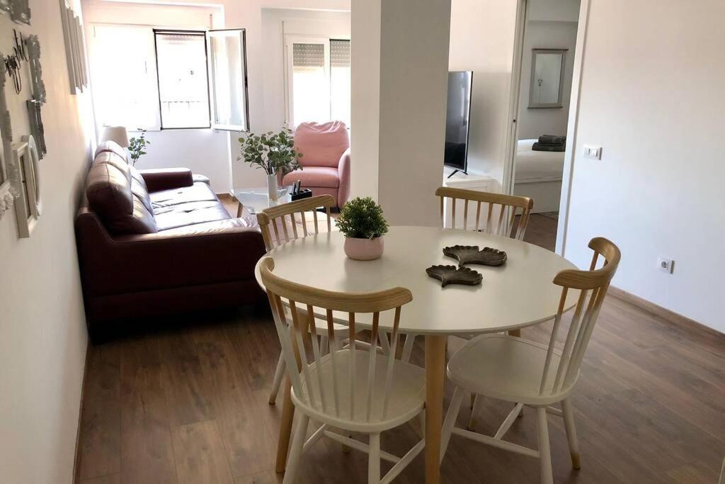Beautiful And Renovated Apartment In The Center Valencia Eksteriør bilde