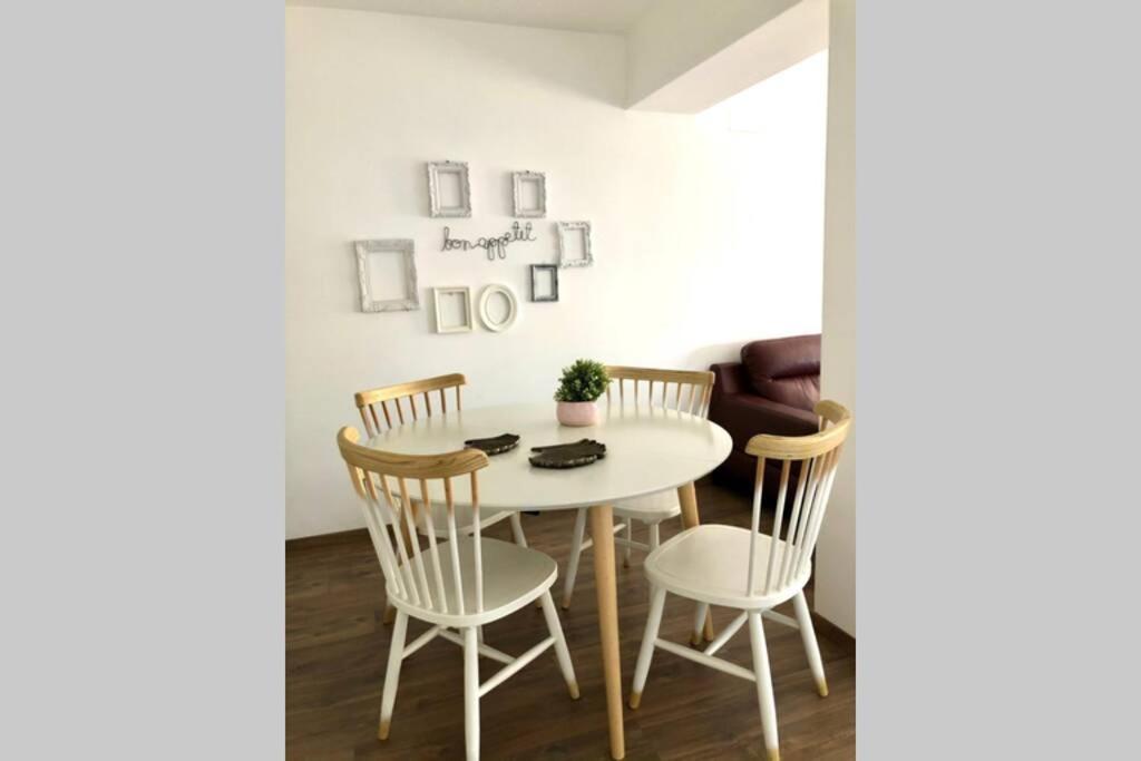 Beautiful And Renovated Apartment In The Center Valencia Eksteriør bilde